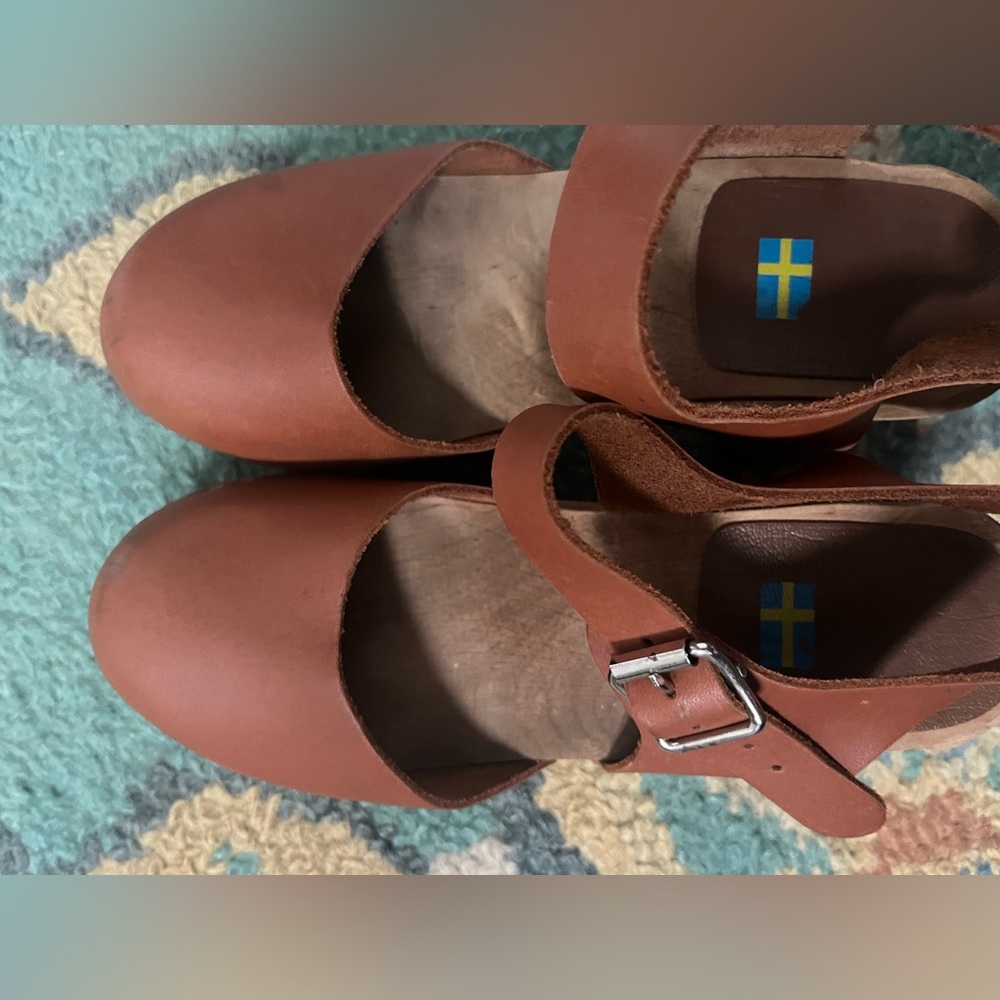 Mia clogs